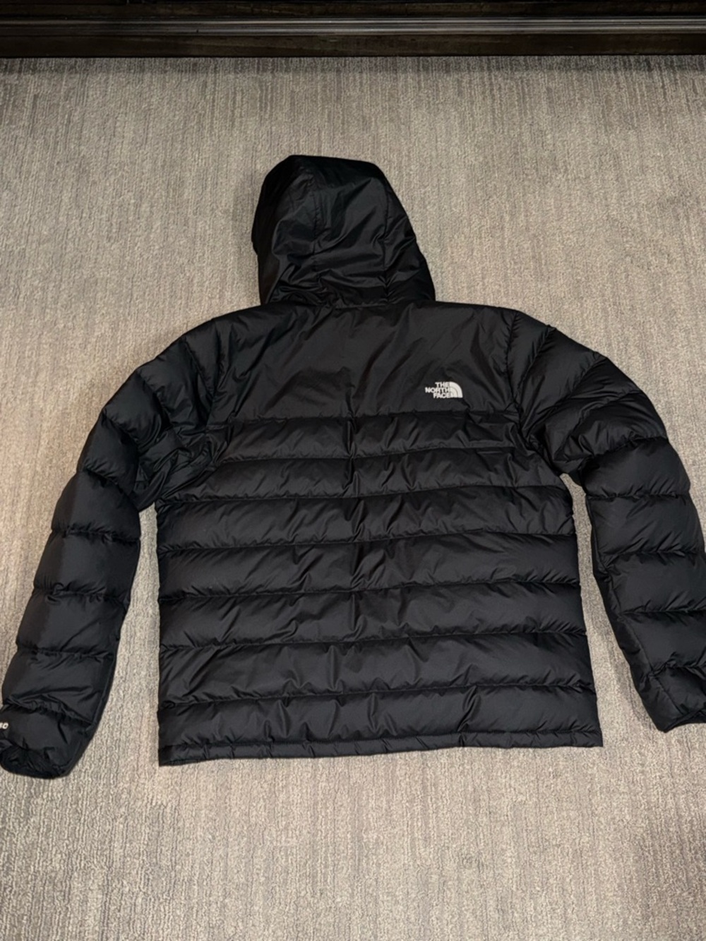 The North Face Men’s Aconcagua 2 Hoodie (Style: NF0A4R26) - Picture 3 of 6